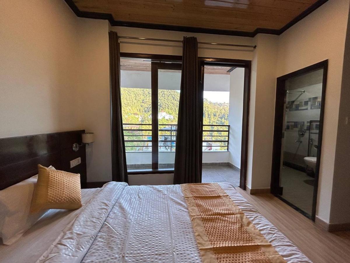 Hotel 7 Heavens Mussoorie Kültér fotó