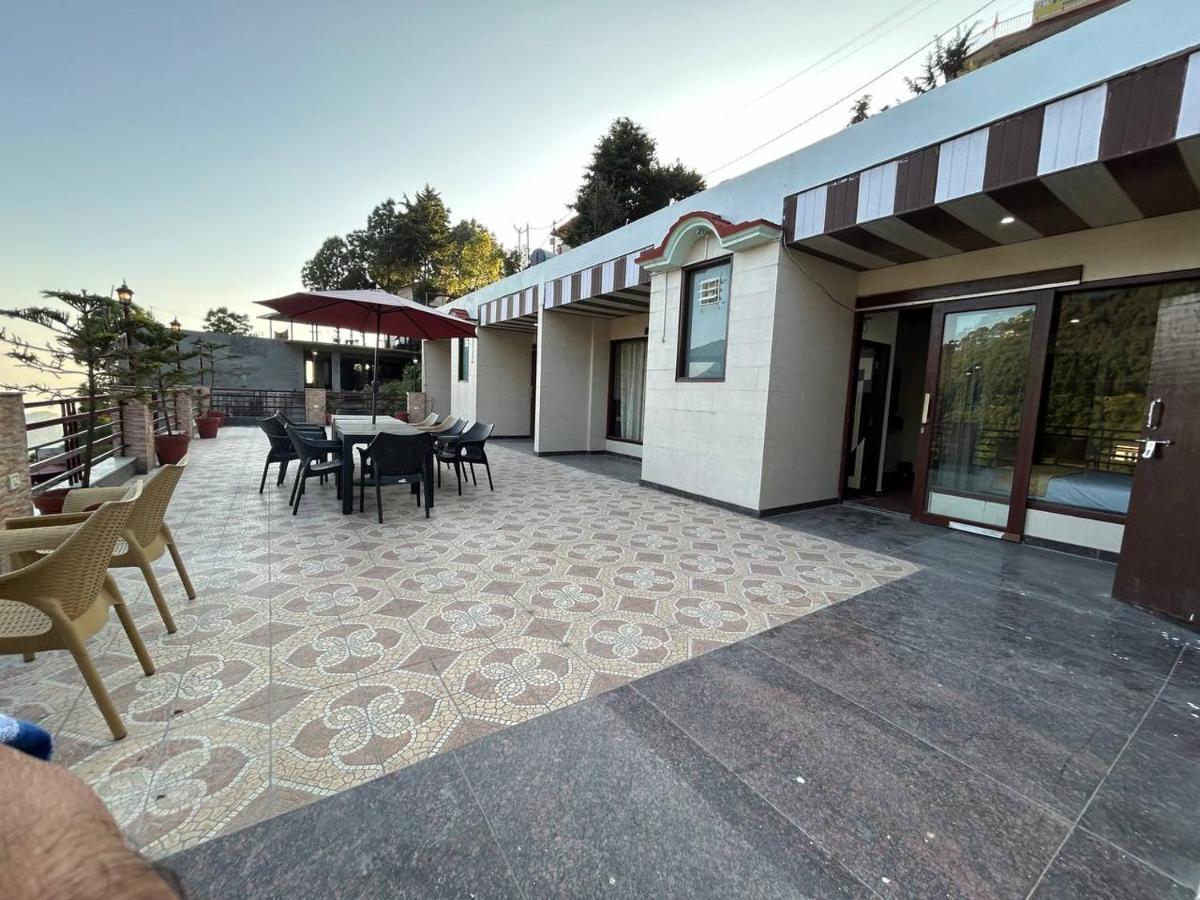 Hotel 7 Heavens Mussoorie Kültér fotó