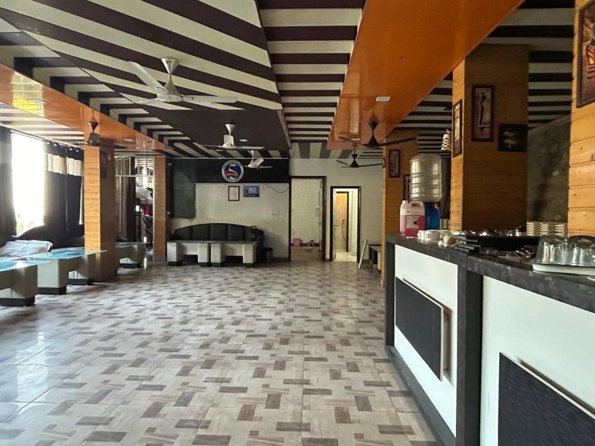 Hotel 7 Heavens Mussoorie Kültér fotó